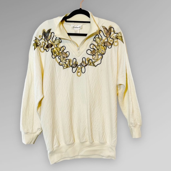 RAFAEL Tops - Rafael Vintage Embroidered Unique Top